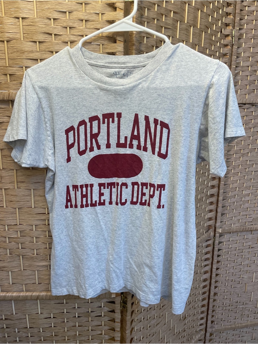 Brandy Melville Light Gray Tee with Maroon Portland Graphic
